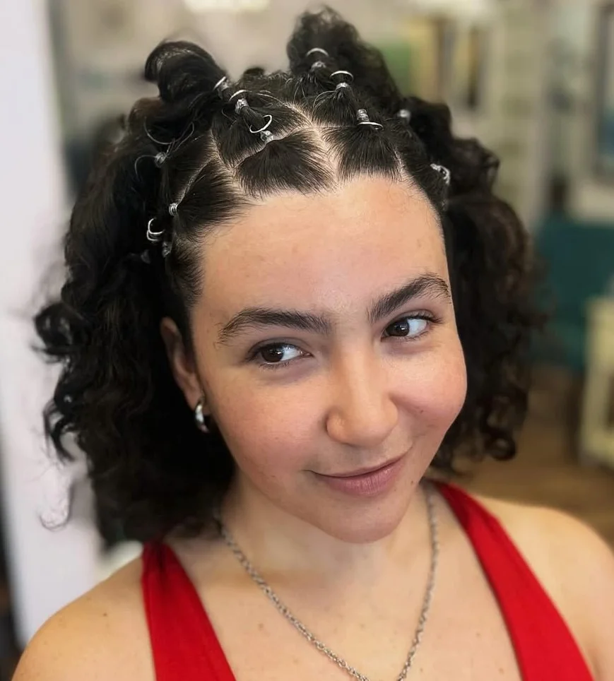 Early 2000s Mid-Length Hairstyle